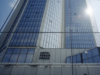 Hotel Forum/Corinthia Towers - dostavba dopravního dispečinku